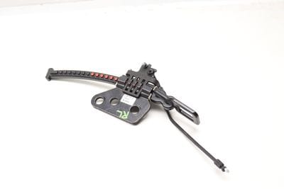 SEAT ADJUSTMENT HANDLE / LEVER 7306237