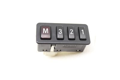 SEAT ADJUSTMENT MEMORY SWITCH 8352160