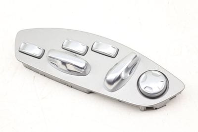 SEAT ADJUSTMENT SWITCH