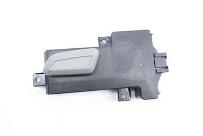 SEAT ADJUSTMENT SWITCH 8V0959747