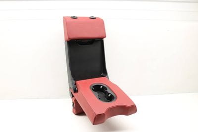 SEAT ARMREST / CUP HOLDER (CENTER)
