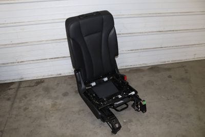 SEAT ASSEMBLY (2ND ROW) 4M0883108A