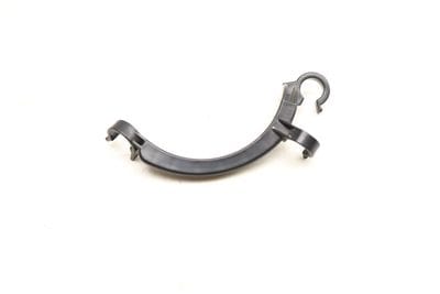 SEAT BELT BUCKLE GUIDE 7304156