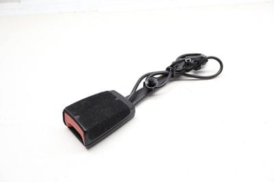 Seat Belt Buckle / Receiver 7P0857755