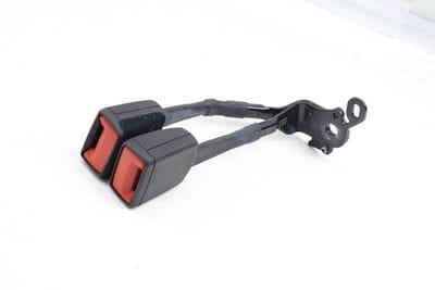 Seat Belt Buckle / Receiver (DOUBLE) 2GJ857739A