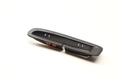 SEAT BELT GUIDE / TRIM 3C8857850