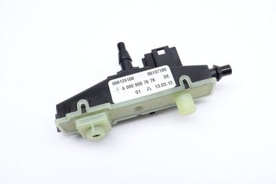 Seat Control / Regulation Valve 0008007678