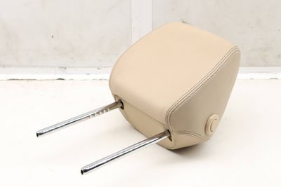 SEAT HEADREST / HEAD REST 7424299