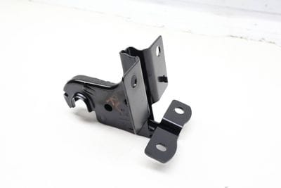 Seat Mount / Bracket (CENTER)