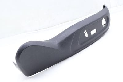 SEAT TRIM PANEL 3C8881314A