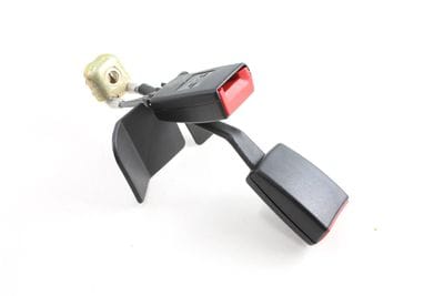 SEATBELT / SEAT BELT DOUBLE BUCKLE RECEIVER 8D0857739D