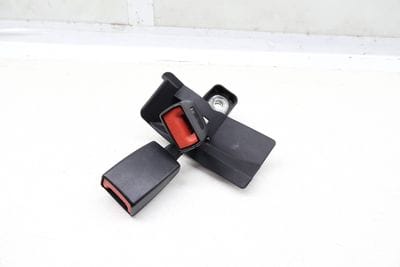 SEATBELT / SEAT BELT DOUBLE BUCKLE RECEIVER 8E0857739E