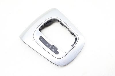 SHIFTER BEZEL / CENTER CONSOLE TRIM 8U0864261AB
