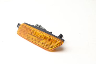 SIDE MARKER LIGHT / REFLECTOR