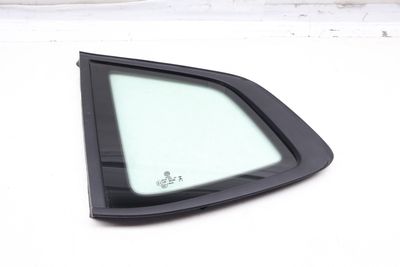 SIDE QUARTER WINDOW / GLASS 2GJ845041G