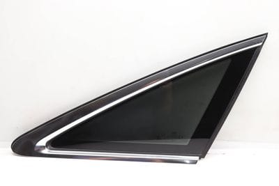 SIDE QUARTER WINDOW / GLASS 4K5845298