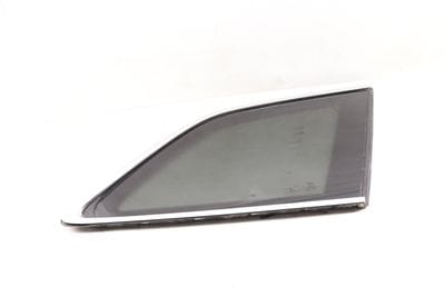 SIDE QUARTER WINDOW / GLASS 4M0845298C