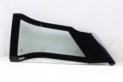 Side Quarter Window Glass 51357288189