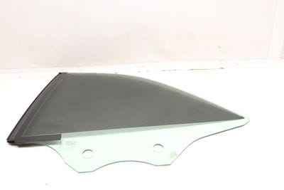 SIDE QUARTER WINDOW / GLASS 8W7845297B
