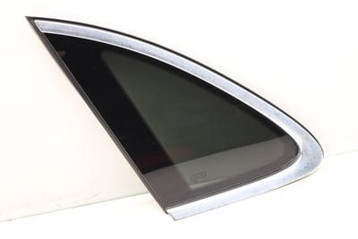 Side Quarter Window / Glass