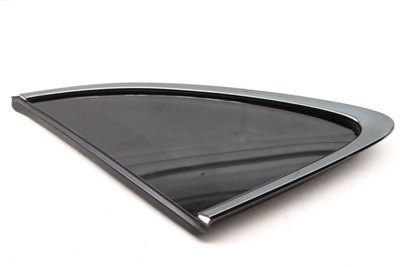 Side Quarter Window / Glass