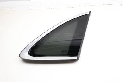 Side Quarter Window / Glass