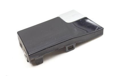 SIDE SKIRT END COVER CAP / FENDER TRIM 3G8853859