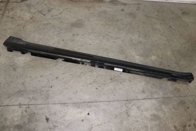 Side Skirt / Rocker Panel 63147411812