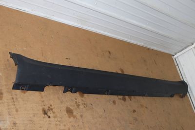 SIDE SKIRT / ROCKER PANEL