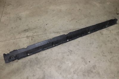 SIDE SKIRT / ROCKER PANEL BRACKET MOUNT 7294384