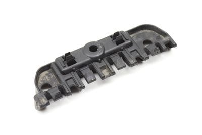 SIDE SKIRT / ROCKER PANEL MOUNT BRACKET 4G8853921D