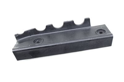 SIDE SKIRT / ROCKER PANEL MOUNT BRACKET 8T0853922