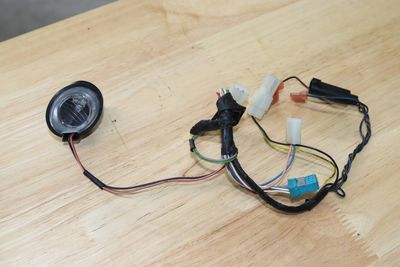 SIDE VIEW DOOR MIRROR EXTERIOR LIGHT 4L0949133