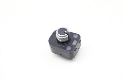 Side View Door Mirror Switch 8U0959565B