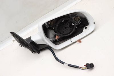 SIDE VIEW MIRROR 8F1857410AJ