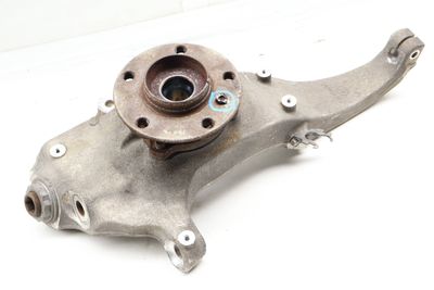 SPINDLE KNUCKLE w/ WHEEL BEARING 6777752