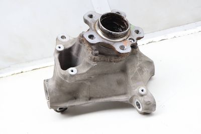 SPINDLE KNUCKLE w/ WHEEL BEARING 6882597
