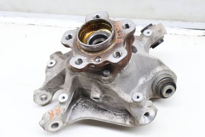 SPINDLE KNUCKLE w/ WHEEL BEARING 6871028