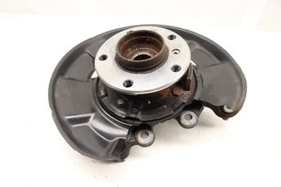 Spindle Knuckle w/ Wheel Bearing 33326792515