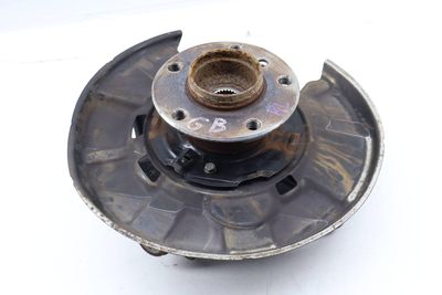 SPINDLE KNUCKLE w/ WHEEL BEARING 6797501