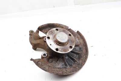 SPINDLE KNUCKLE w/ WHEEL BEARING 5QM505436