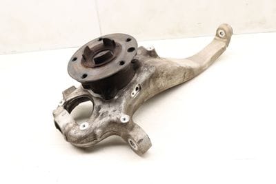 Spindle Knuckle w/ Wheel Bearing 7P0407245A