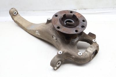 Spindle Knuckle w/ Wheel Bearing 7P0407246A