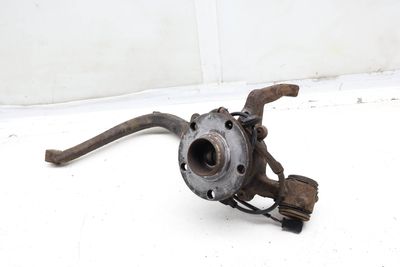 SPINDLE KNUCKLE w/ WHEEL BEARING 8D0505427