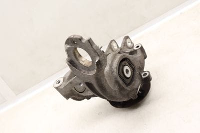 Spindle Knuckle w/ Wheel Bearing 8R0505435C