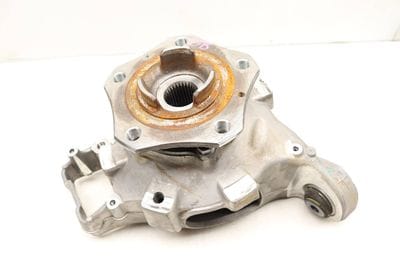 Spindle Knuckle w/ Wheel Bearing