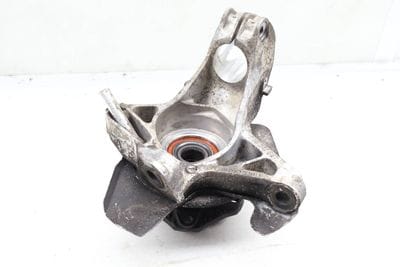 Spindle Knuckle w/ Wheel Bearing