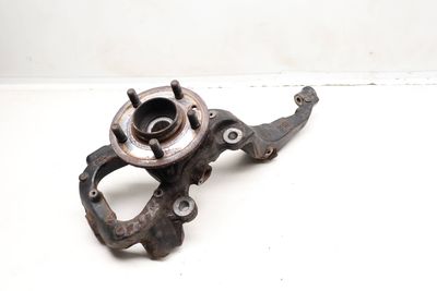 SPINDLE KNUCKLE w/ WHEEL BEARING LR056469