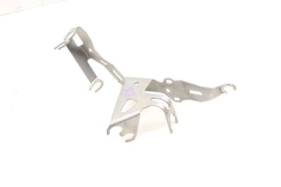 SPINDLE KNUCKLE / WHEEL BEARING CABLE MOUNT BRACKET