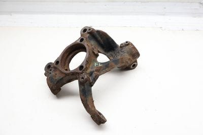 Spindle Knuckle / Wheel Bearing Housing 5QM407255